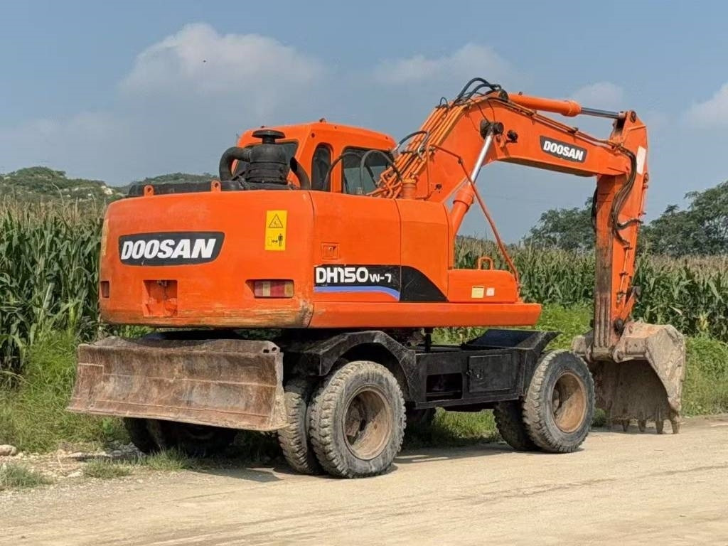 Doosan DH 150 W-7 - Bager goseničar: slika 3 Doosan DH 150 W-7 - Bager goseničar: slika 3