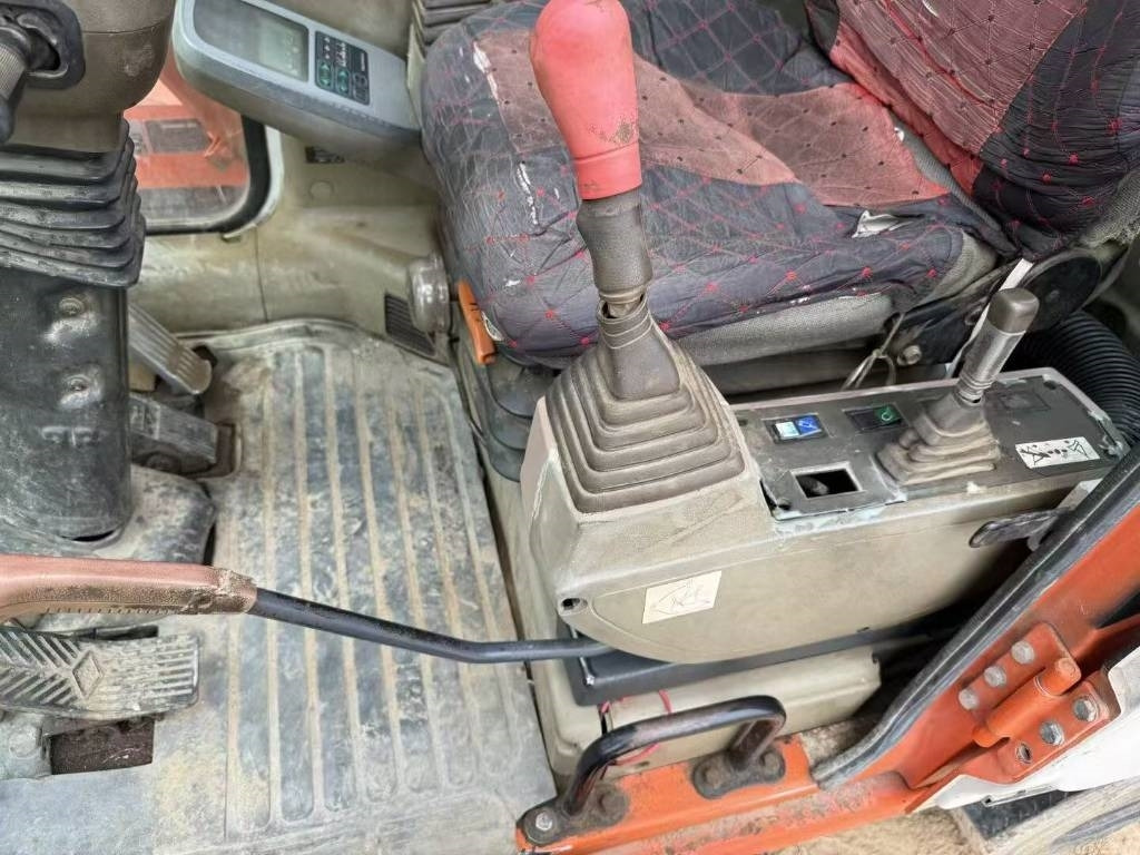 Doosan DH 150 W-7 - Bager na kolesih: slika 4 Doosan DH 150 W-7 - Bager na kolesih: slika 4