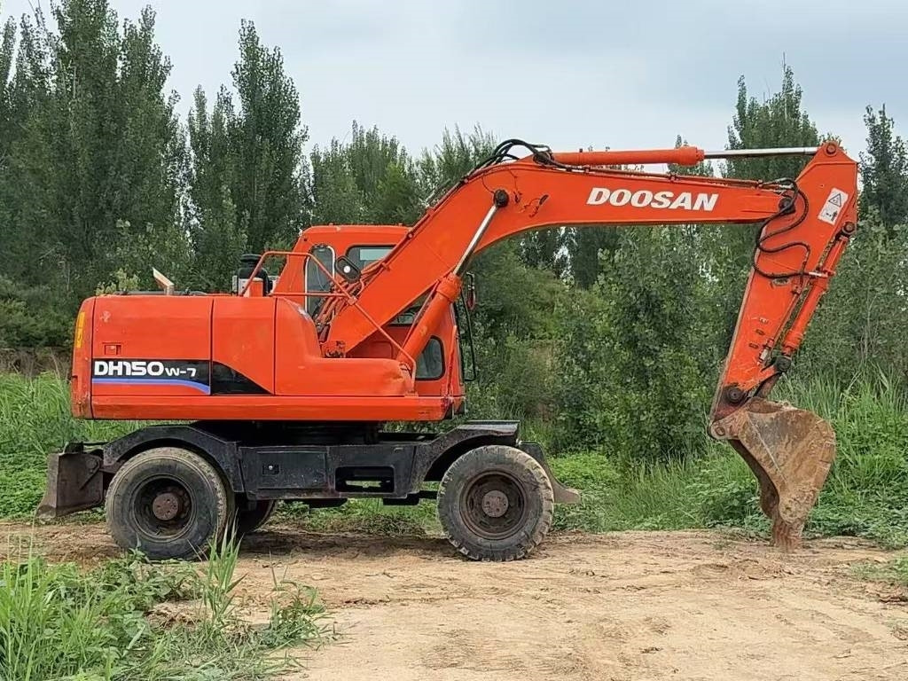Doosan DH 150 W-7 - Bager na kolesih: slika 2 Doosan DH 150 W-7 - Bager na kolesih: slika 2