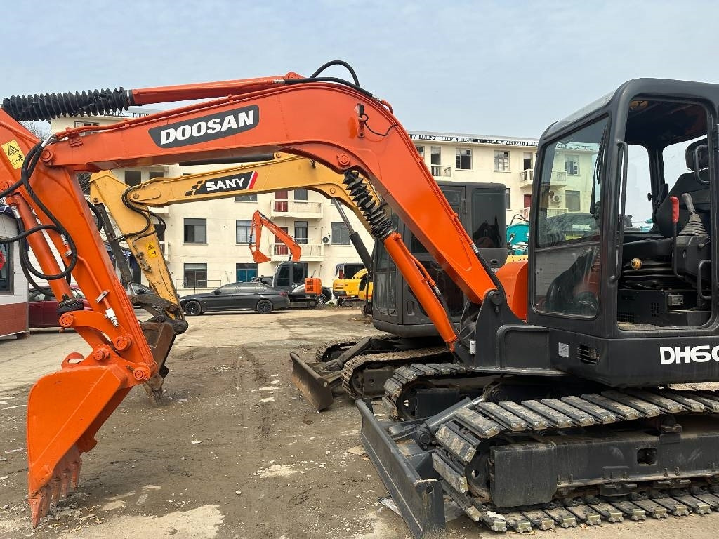 Doosan DH 60-7 - Bager goseničar: slika 2 Doosan DH 60-7 - Bager goseničar: slika 2