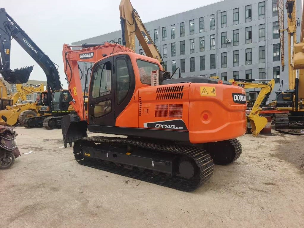 Doosan DX 140 - Bager goseničar: slika 1 Doosan DX 140 - Bager goseničar: slika 1