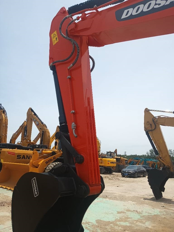 Doosan DX 225 - Bager goseničar: slika 4 Doosan DX 225 - Bager goseničar: slika 4