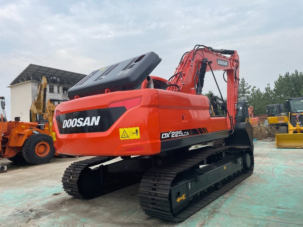 Doosan DX 225 LC - Bager goseničar: slika 2 Doosan DX 225 LC - Bager goseničar: slika 2