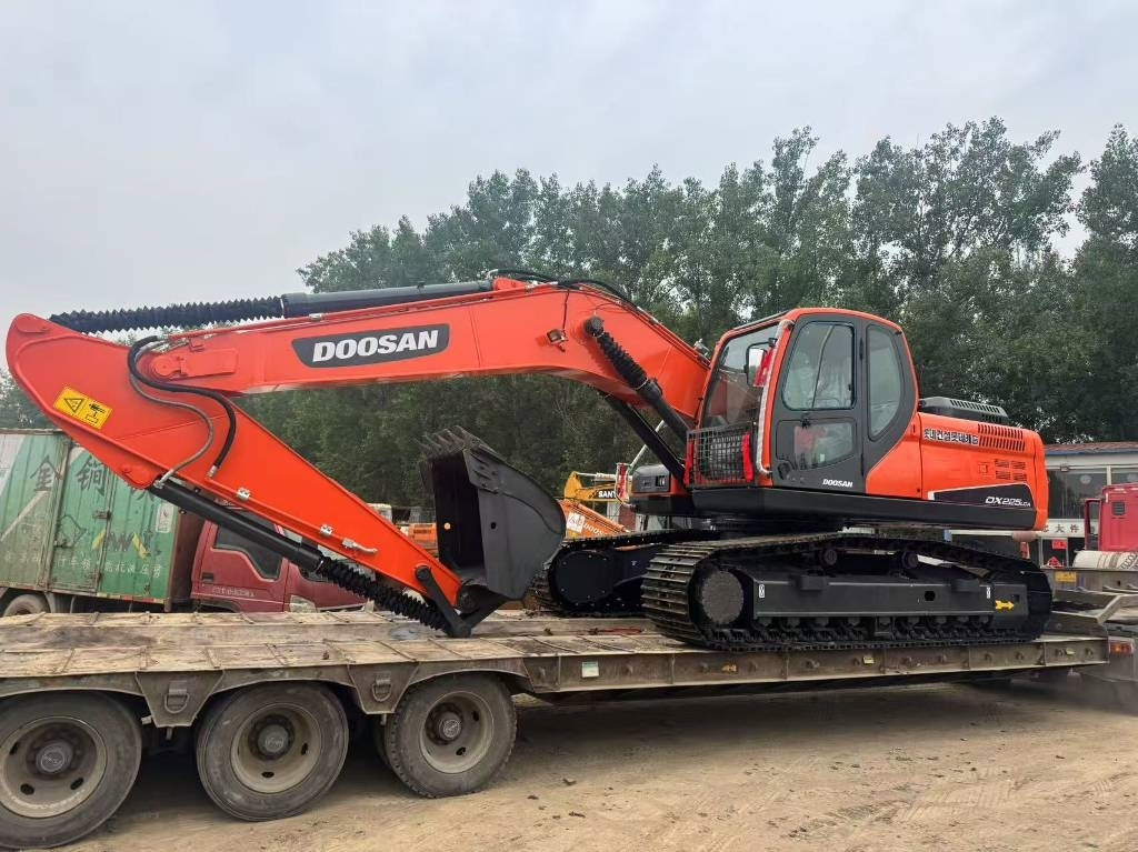 Doosan DX 225 LCA - Bager goseničar: slika 4 Doosan DX 225 LCA - Bager goseničar: slika 4