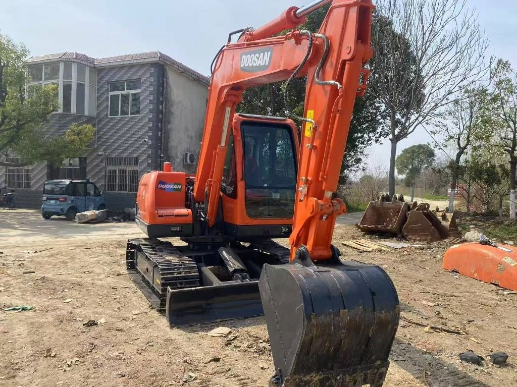 Doosan DX 75-9 C - Mini bager: slika 5 Doosan DX 75-9 C - Mini bager: slika 5