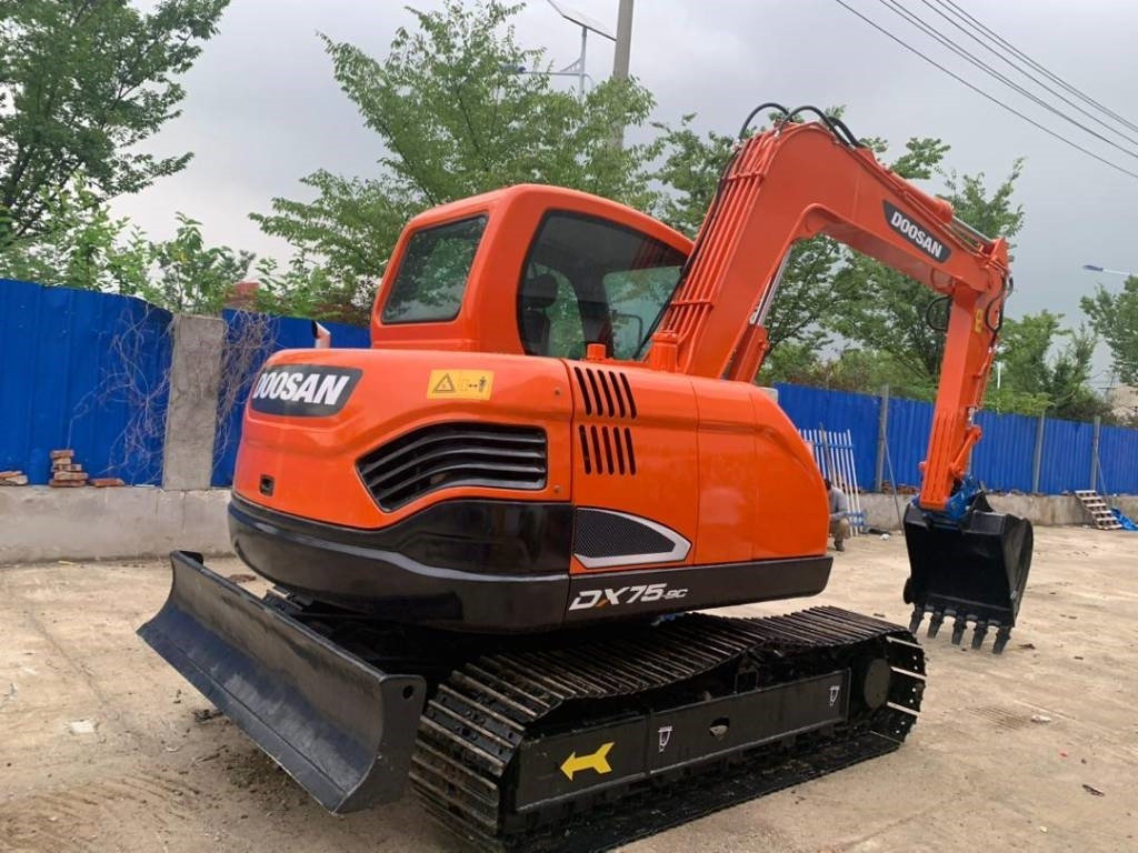 Doosan DX 75 - Mini bager: slika 2 Doosan DX 75 - Mini bager: slika 2