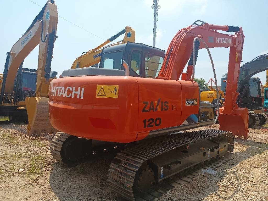 Hitachi ZX 120 - Bager goseničar: slika 2 Hitachi ZX 120 - Bager goseničar: slika 2