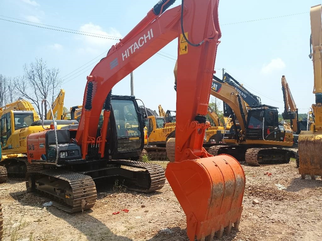Hitachi ZX 120 - Bager goseničar: slika 4 Hitachi ZX 120 - Bager goseničar: slika 4