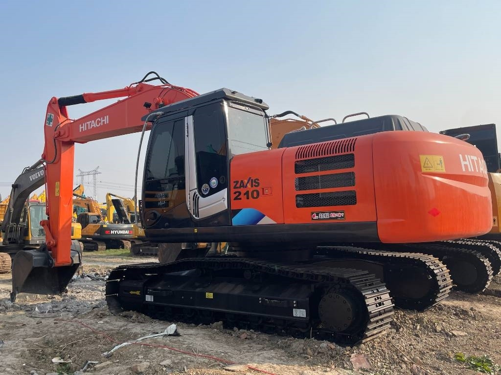 Hitachi ZX 210 - Bager goseničar: slika 1 Hitachi ZX 210 - Bager goseničar: slika 1