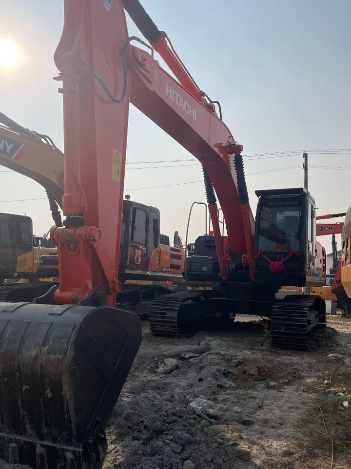 Hitachi ZX 210 - Bager goseničar: slika 4 Hitachi ZX 210 - Bager goseničar: slika 4