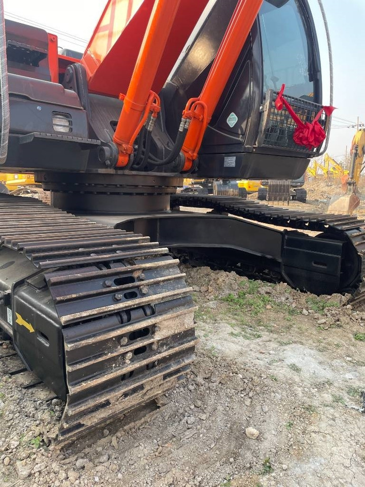 Hitachi ZX 210 - Bager goseničar: slika 5 Hitachi ZX 210 - Bager goseničar: slika 5