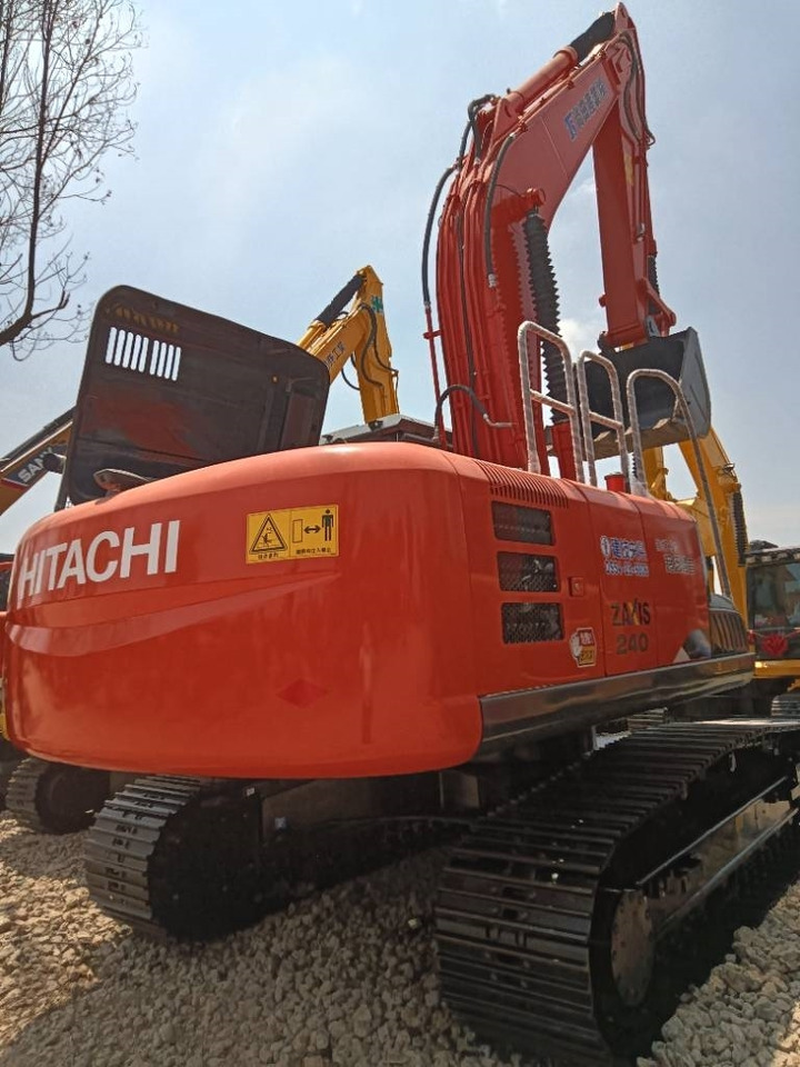Hitachi ZX 240 - Bager goseničar: slika 3 Hitachi ZX 240 - Bager goseničar: slika 3
