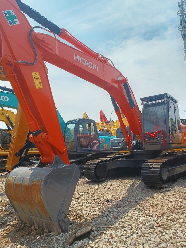 Hitachi ZX 240 - Bager goseničar: slika 3 Hitachi ZX 240 - Bager goseničar: slika 3
