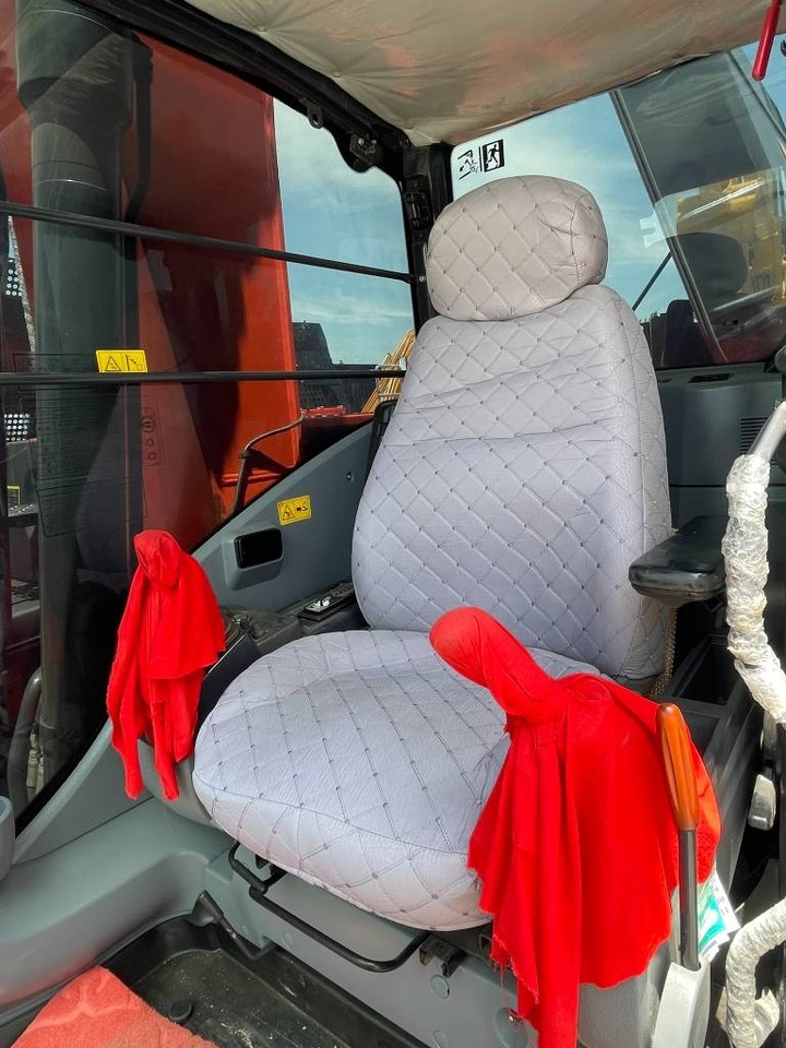 Hitachi ZX 240 - Bager goseničar: slika 4 Hitachi ZX 240 - Bager goseničar: slika 4