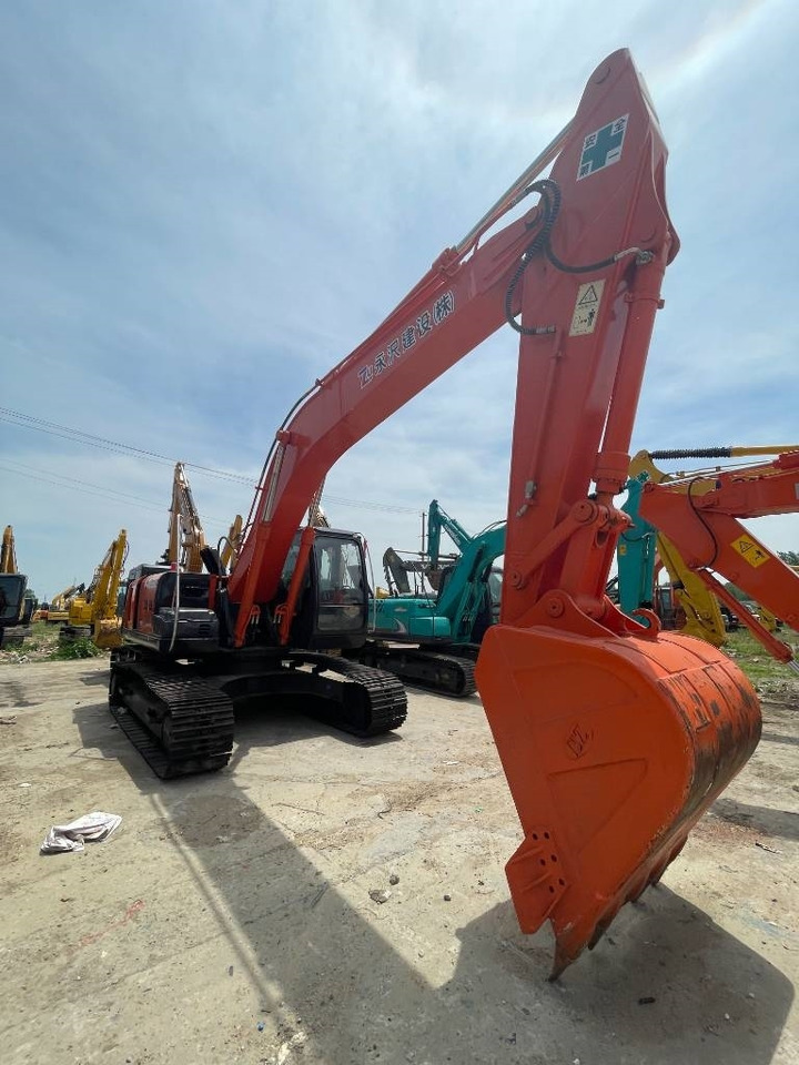 Hitachi ZX 240 - Bager goseničar: slika 5 Hitachi ZX 240 - Bager goseničar: slika 5