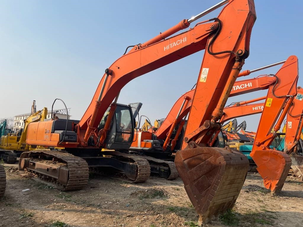 Hitachi ZX 270 - Bager goseničar: slika 1 Hitachi ZX 270 - Bager goseničar: slika 1