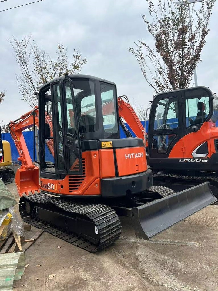 Hitachi ZX 50 U - Bager goseničar: slika 2 Hitachi ZX 50 U - Bager goseničar: slika 2