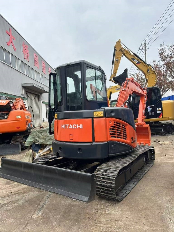Hitachi ZX 50 U - Bager goseničar: slika 3 Hitachi ZX 50 U - Bager goseničar: slika 3