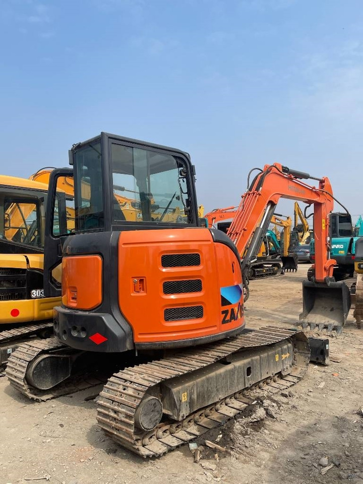 Hitachi ZX 55 - Mini bager: slika 1 Hitachi ZX 55 - Mini bager: slika 1
