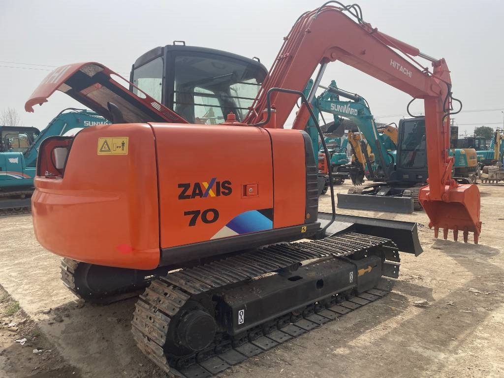 Hitachi ZX 70 - Bager goseničar: slika 4 Hitachi ZX 70 - Bager goseničar: slika 4