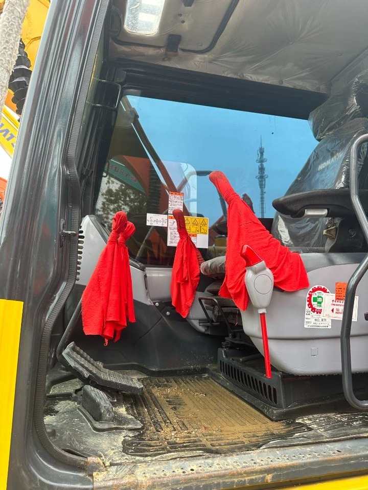 Komatsu PC 130  - Bager goseničar: slika 2 Komatsu PC 130  - Bager goseničar: slika 2