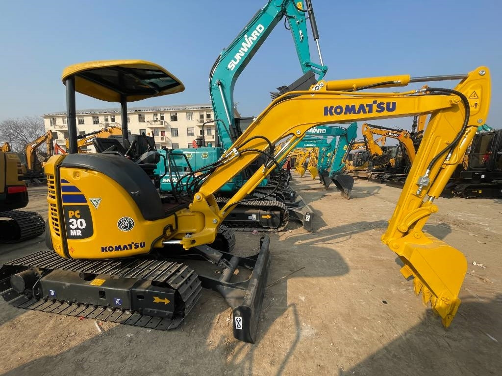 Komatsu PC 30 - Bager goseničar: slika 1 Komatsu PC 30 - Bager goseničar: slika 1