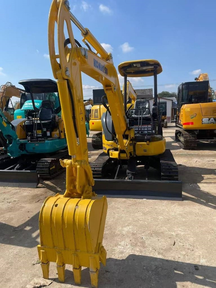 Komatsu PC 35 - Mini bager: slika 2 Komatsu PC 35 - Mini bager: slika 2