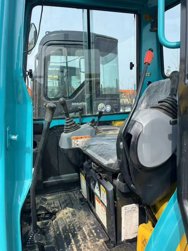 Kubota U 30 - Mini bager: slika 4 Kubota U 30 - Mini bager: slika 4
