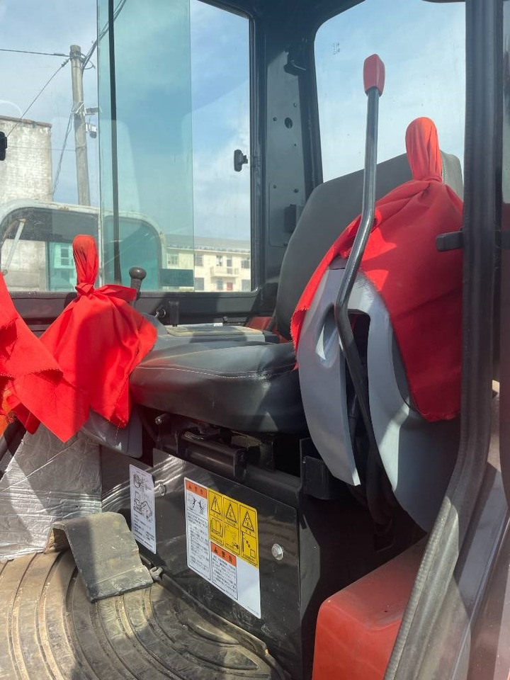 Kubota U 35 - Mini bager: slika 3 Kubota U 35 - Mini bager: slika 3