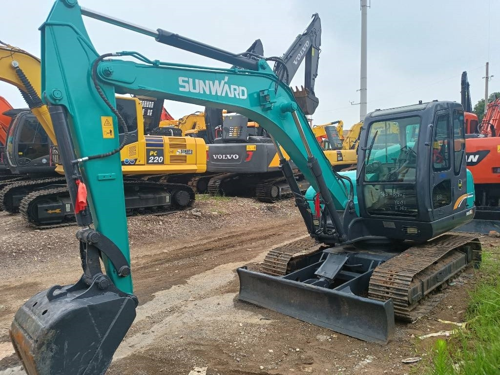 Sunward SWE 80 E - Mini bager: slika 2 Sunward SWE 80 E - Mini bager: slika 2
