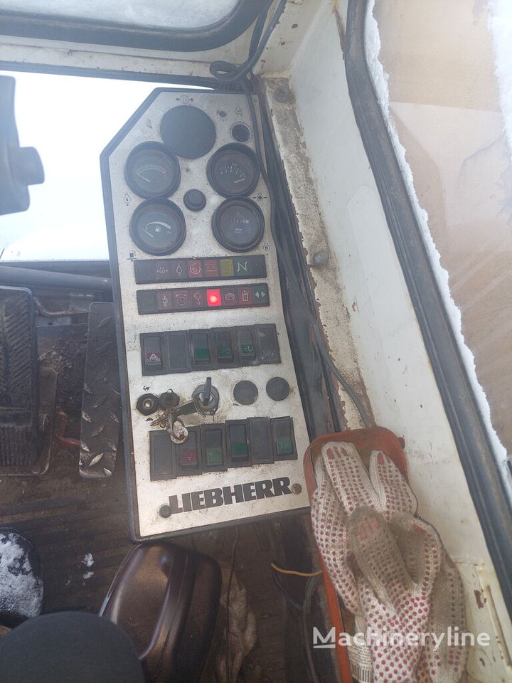 Liebherr 900A - Bager na kolesih: slika 5 Liebherr 900A - Bager na kolesih: slika 5