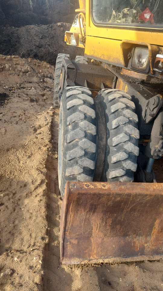 Liebherr 900A - Bager na kolesih: slika 4 Liebherr 900A - Bager na kolesih: slika 4