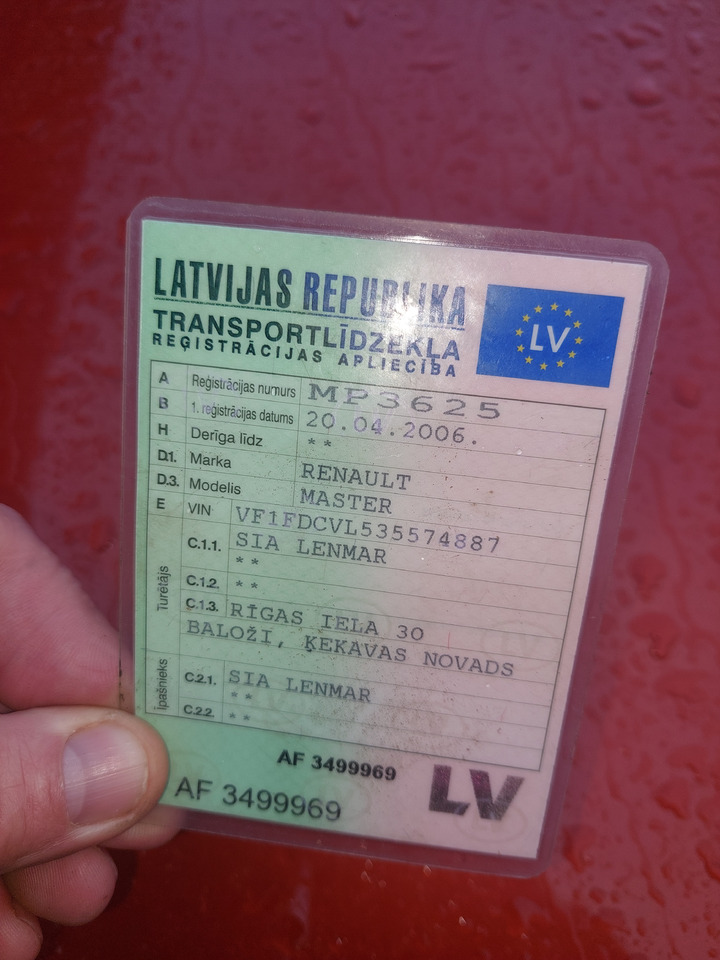 RENAULT - Dostavno vozilo z dvojno kabino: slika 3 RENAULT - Dostavno vozilo z dvojno kabino: slika 3