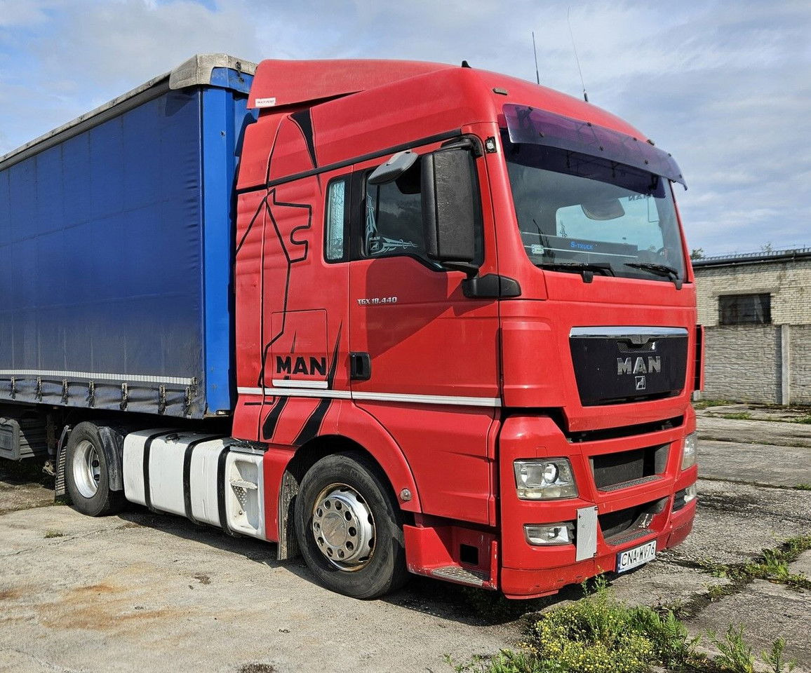 MAN TGX 18.440 XLX - manual - Vlačilec: slika 1 MAN TGX 18.440 XLX - manual - Vlačilec: slika 1