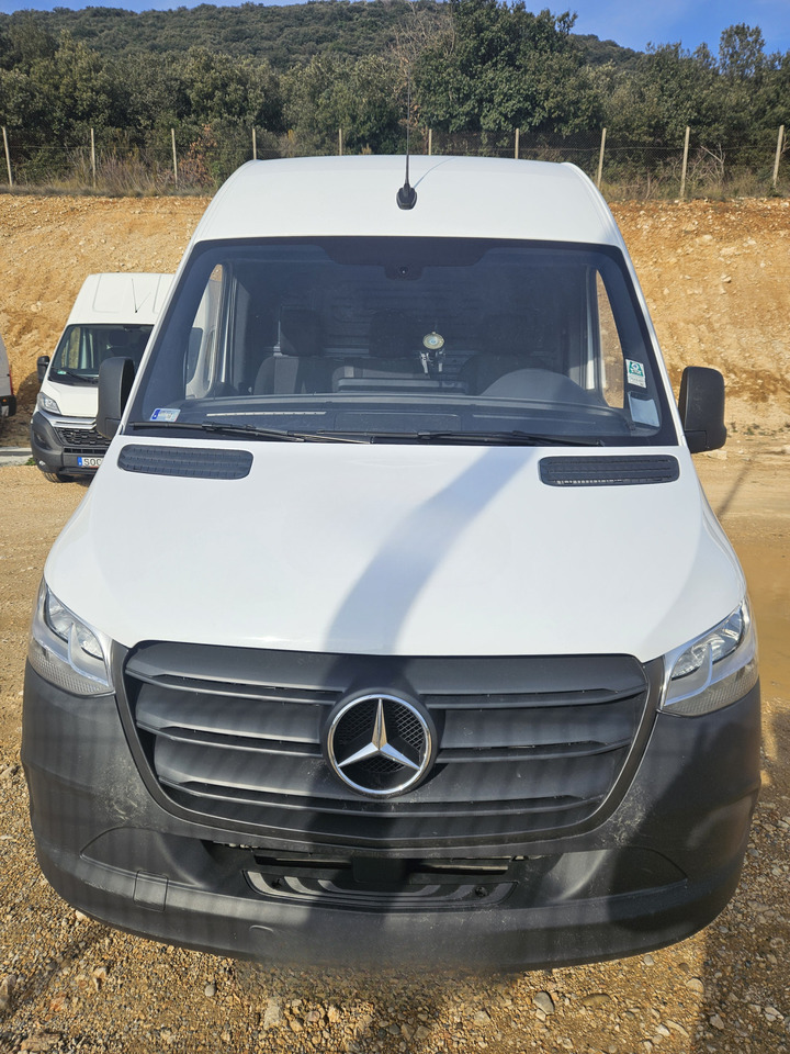 Mercedes-Benz Mercedes-Benz Sprinter L2H2 907 315 CDI - Dostavno vozilo z zabojnikom: slika 2 Mercedes-Benz Mercedes-Benz Sprinter L2H2 907 315 CDI - Dostavno vozilo z zabojnikom: slika 2