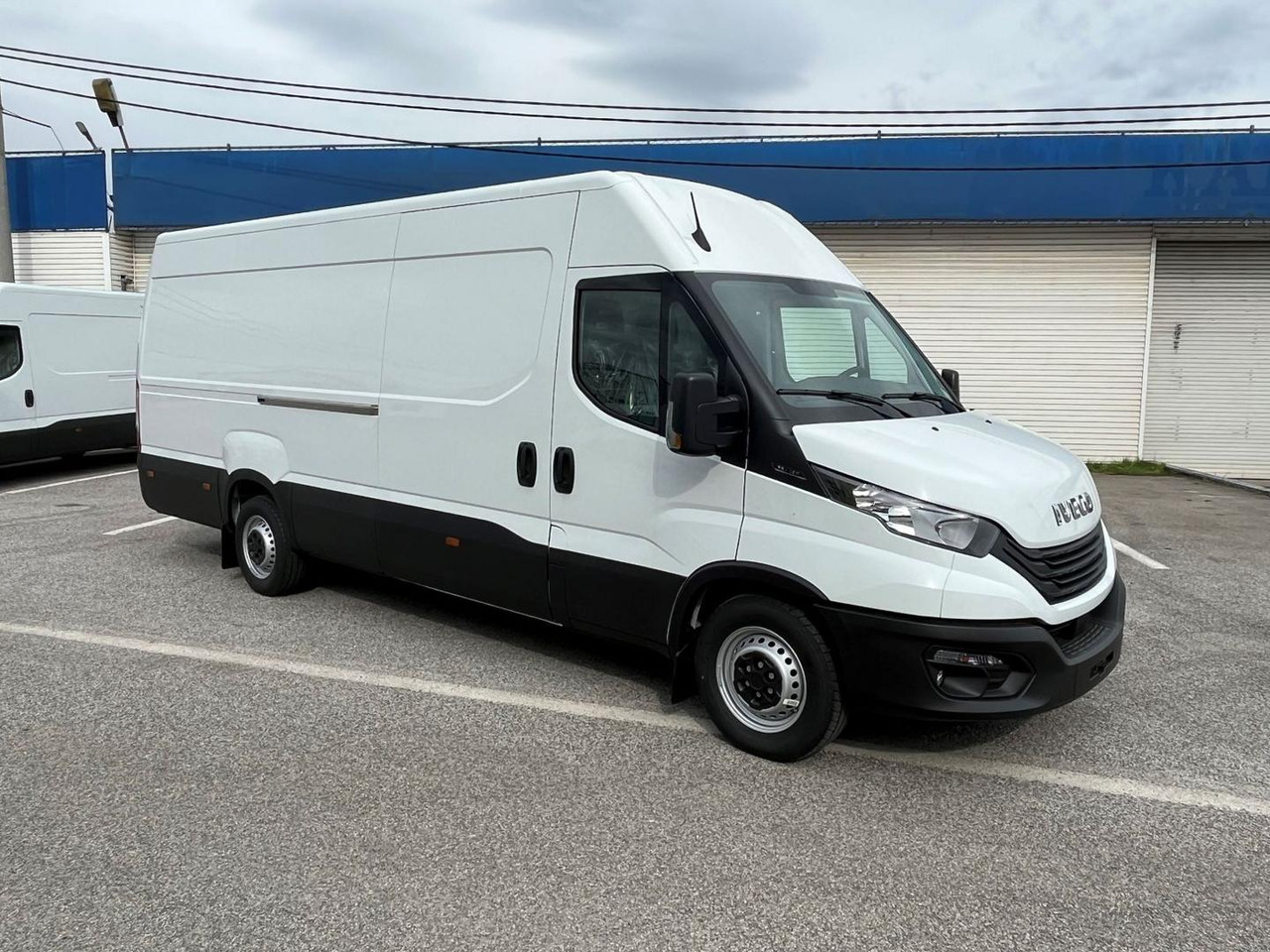 Iveco DAILY VAN, 2,3D 156k, 35S16 V - Furgon: slika 1 Iveco DAILY VAN, 2,3D 156k, 35S16 V - Furgon: slika 1