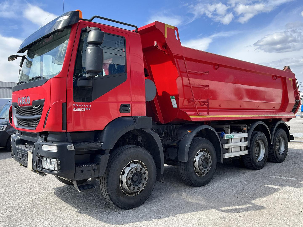 Iveco TRAKKER 8x4, 450, Sklápač - Tovornjak prekucnik: slika 4 Iveco TRAKKER 8x4, 450, Sklápač - Tovornjak prekucnik: slika 4