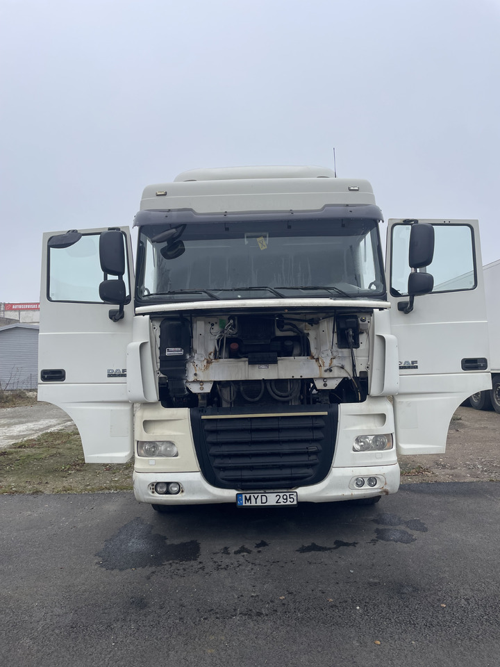 DAF XF105.460 Euro 5 manual gearbox - Vlačilec: slika 3 DAF XF105.460 Euro 5 manual gearbox - Vlačilec: slika 3