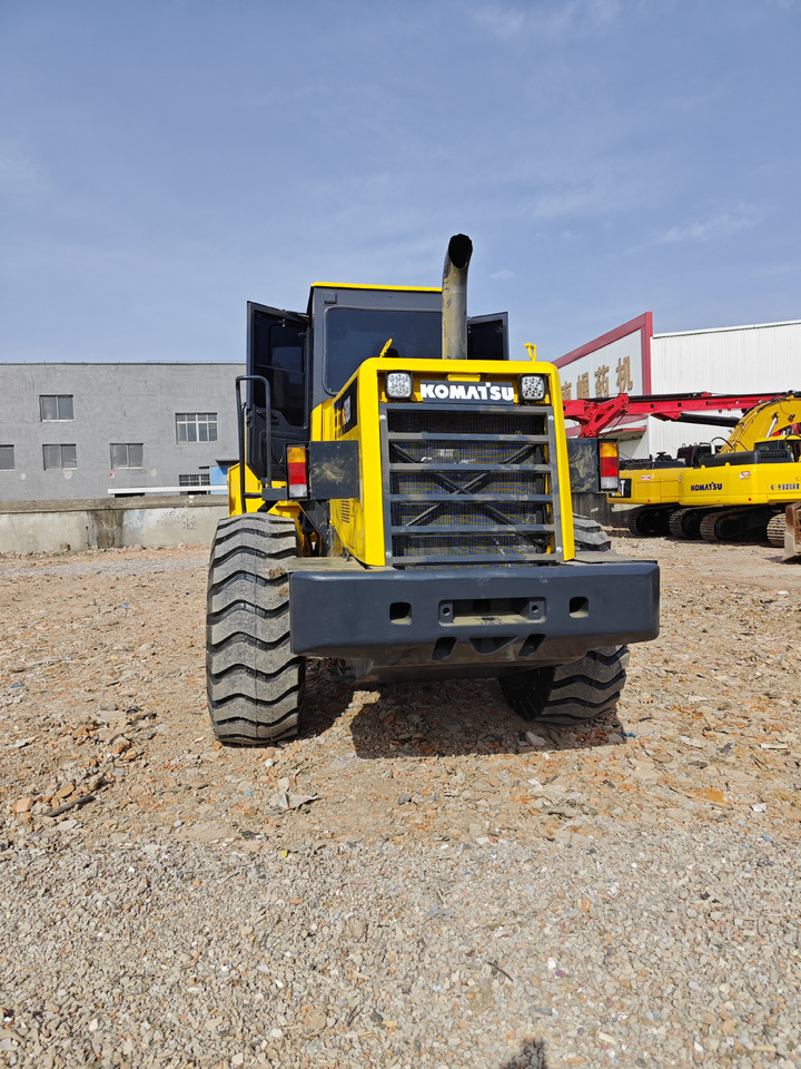 KOMATSU WA380 - Kolesni nakladalec: slika 5 KOMATSU WA380 - Kolesni nakladalec: slika 5