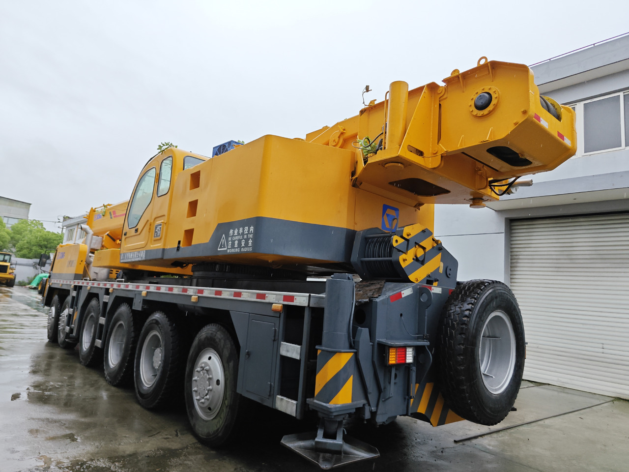 XCMG QY100K Used truck crane - Avtodvigalo: slika 2 XCMG QY100K Used truck crane - Avtodvigalo: slika 2