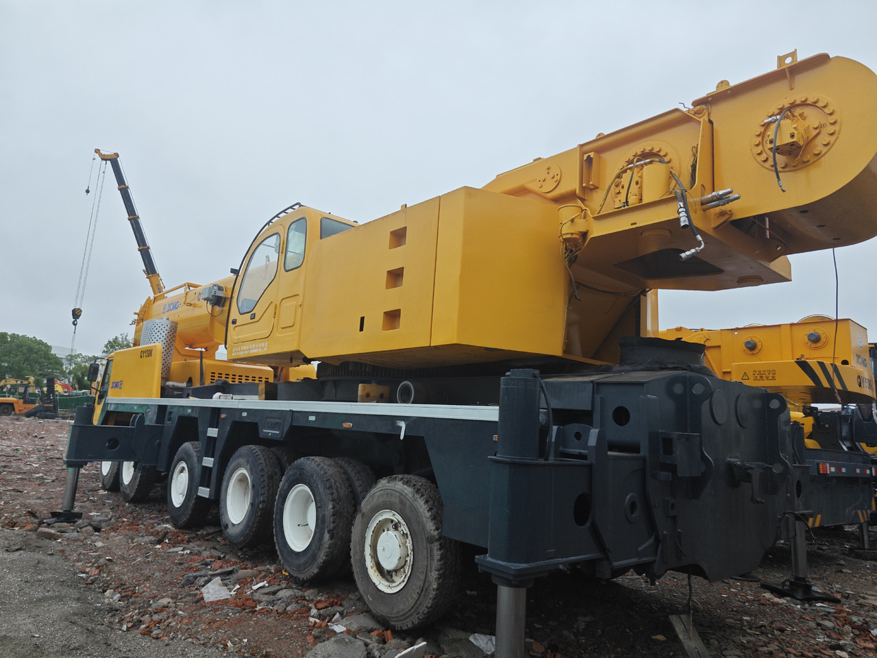 XCMG QY130K QY130K-II used crane 130t - Avtodvigalo: slika 3 XCMG QY130K QY130K-II used crane 130t - Avtodvigalo: slika 3