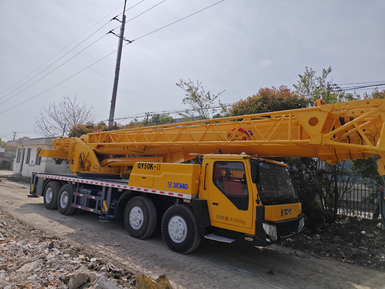 XCMG QY50K used crane 50t QY50KC XCT50 - Avtodvigalo: slika 2 XCMG QY50K used crane 50t QY50KC XCT50 - Avtodvigalo: slika 2