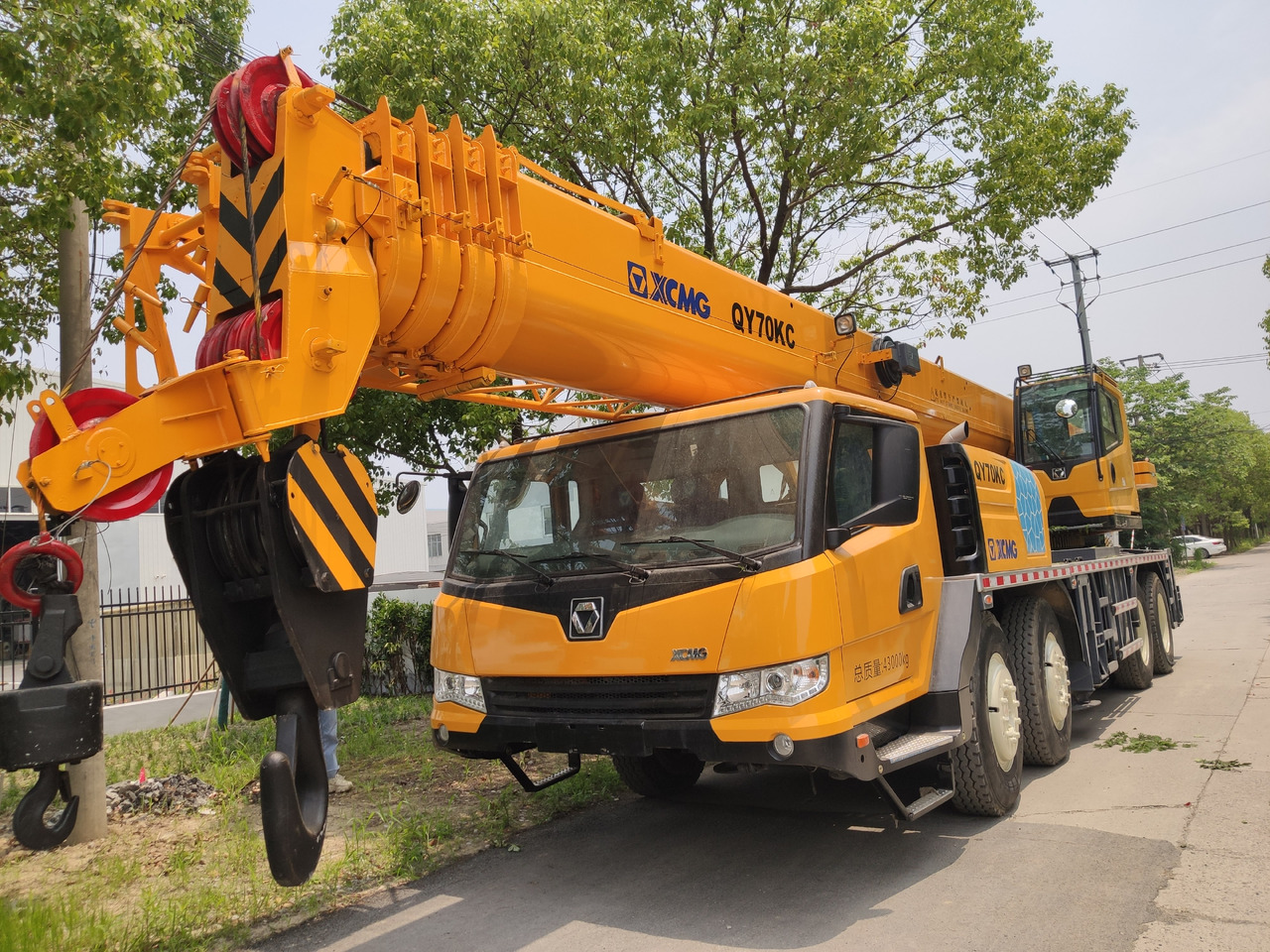 XCMG QY70KC Used XCMG 70ton truck crane QY70K - Avtodvigalo: slika 4 XCMG QY70KC Used XCMG 70ton truck crane QY70K - Avtodvigalo: slika 4