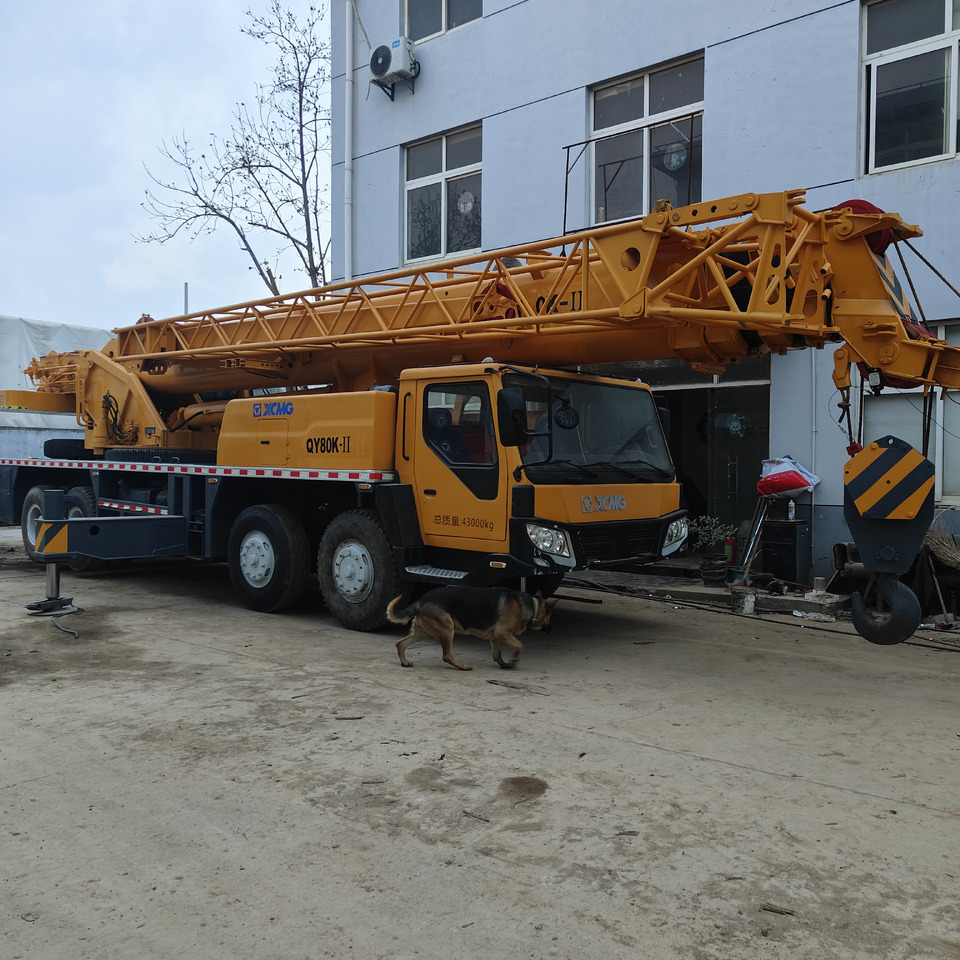 XCMG QY80K 80T TRUCK CRANE - Avtodvigalo: slika 3 XCMG QY80K 80T TRUCK CRANE - Avtodvigalo: slika 3