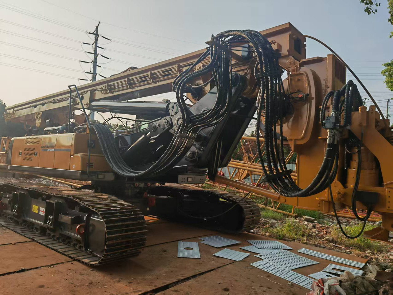 XCMG Rotary Drill XR160E XR160ES Crawler Drill Rig - Vrtalna naprava: slika 4 XCMG Rotary Drill XR160E XR160ES Crawler Drill Rig - Vrtalna naprava: slika 4