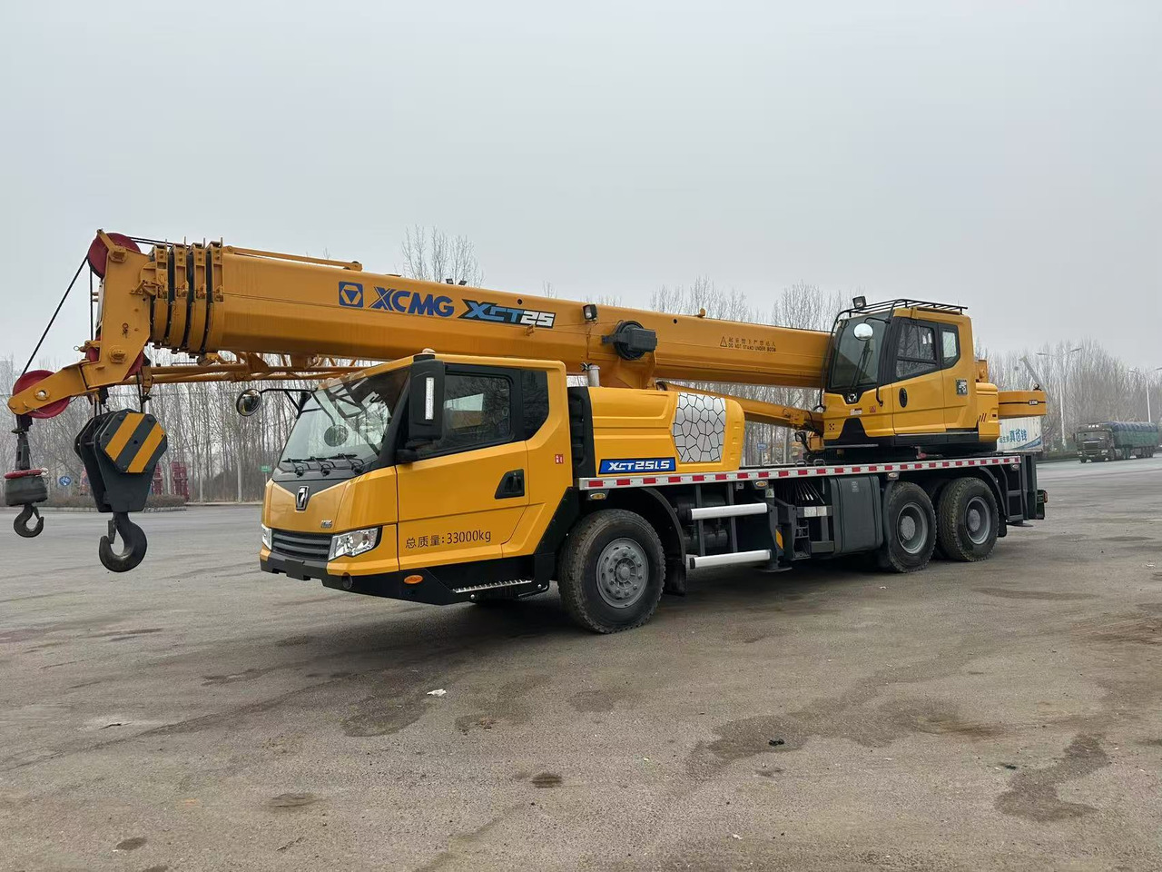 XCMG XCT25 25Ton - Avtodvigalo: slika 4 XCMG XCT25 25Ton - Avtodvigalo: slika 4