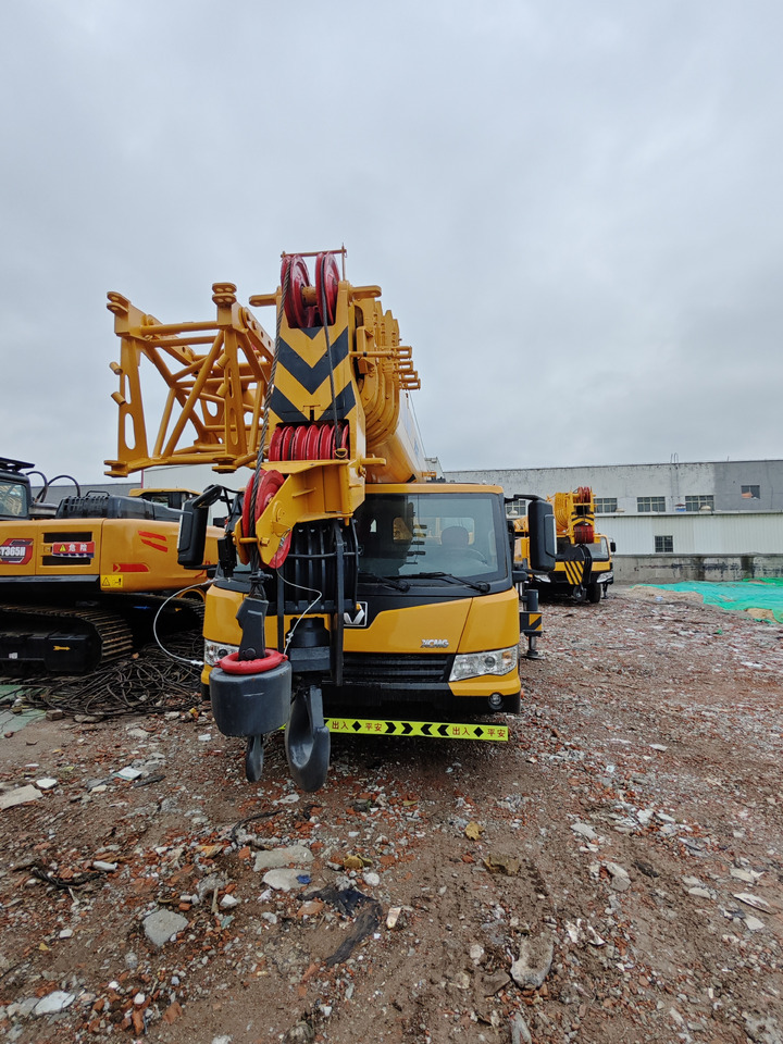 XCMG XCT50 50T Crane - Avtodvigalo: slika 4 XCMG XCT50 50T Crane - Avtodvigalo: slika 4