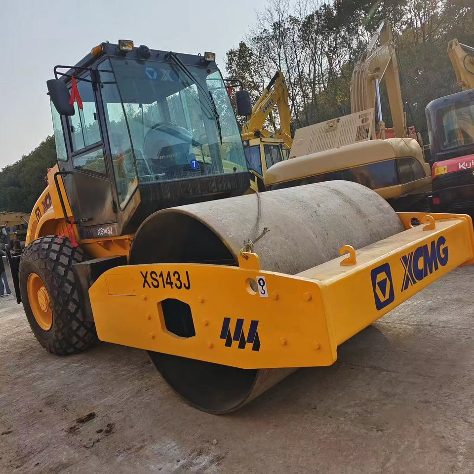 Xcmg xs143J - Kompaktor: slika 2 Xcmg xs143J - Kompaktor: slika 2