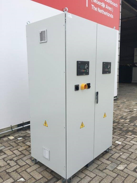 ABB Synchronization Panel - DPX-27550 - Gradbena oprema: slika 2 ABB Synchronization Panel - DPX-27550 - Gradbena oprema: slika 2