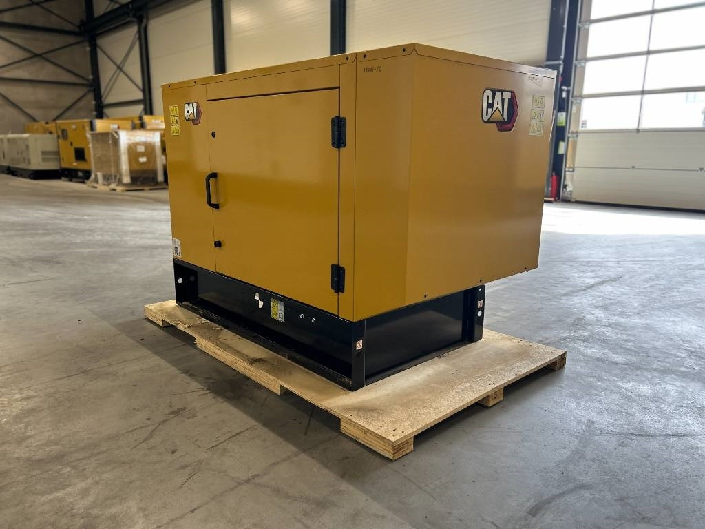 CAT DE13.5E3 - 13.5 kVA Generator - DPX-18001 - Generator: slika 3 CAT DE13.5E3 - 13.5 kVA Generator - DPX-18001 - Generator: slika 3